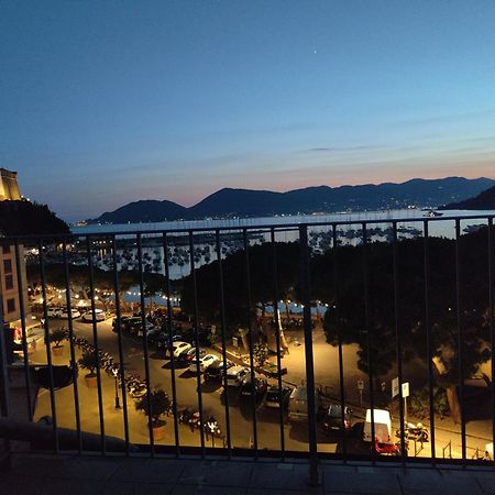 La Soffitta Sul Golfo Apartment Lerici Exterior photo