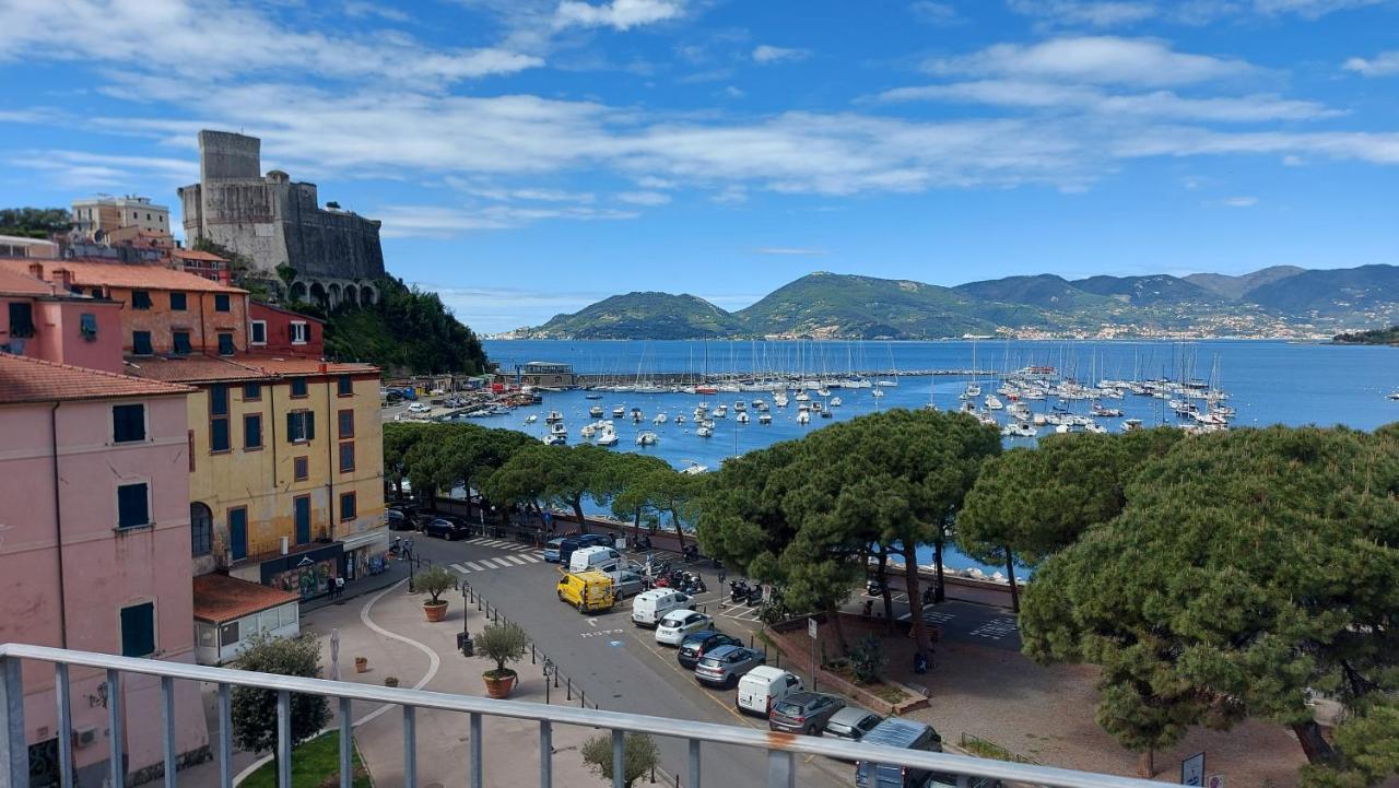 La Soffitta Sul Golfo Apartment Lerici Exterior photo